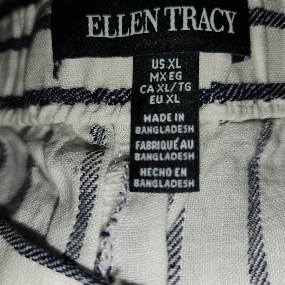 Shorts - Picture 2 of 2